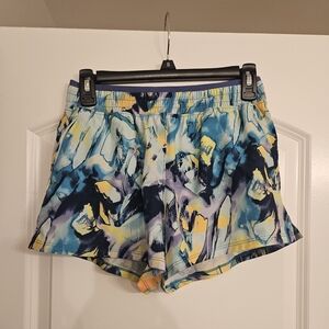 Tek Gear Women's Abstract Athletic Shorts